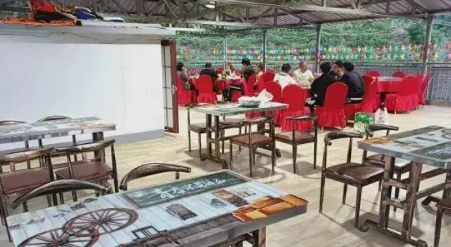 Xinglong Xiaoshan Farmhouse, Book Hotel Xinglong Hebei