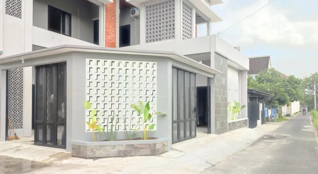 RedDoorz near Graha Saba Buana 2, Réserver Hôtel Hôtels à Solo. avec parking, Parking
