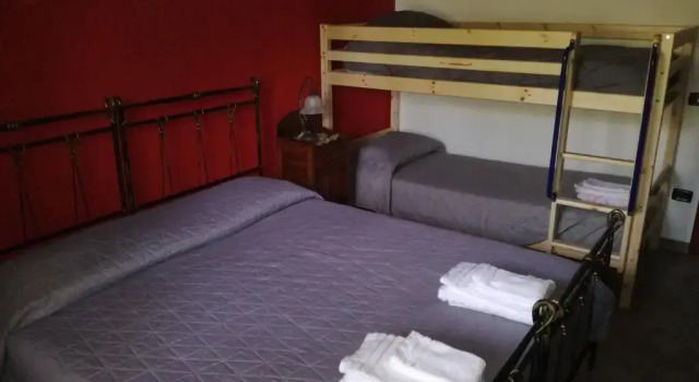 B&B funtanadetalia, Забронировать Отель «постель и завтрак» Отели в центре Ольмедо, в центре