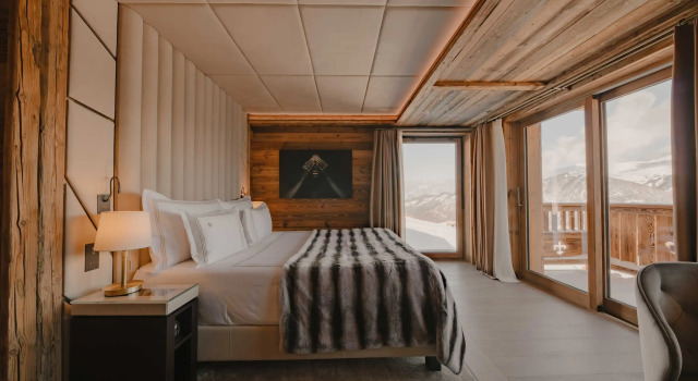Шале Prestige Ultima Hotel  Courchevel