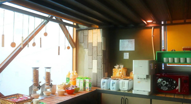 Wow Guesthouse, Забронировать Отель Пусан Южная Корея