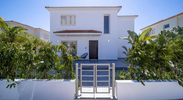 No.7 Athena Beach Villa, Pernera, Réserver Hôtel Hôtels à Paralímni avec petit-déjeuner, Petit-déjeuner