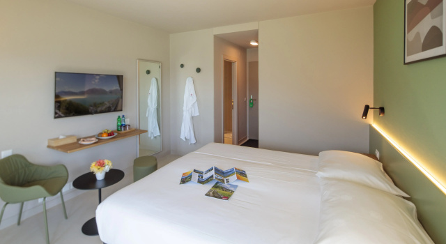 Двухместный номер Deluxe Bellavista с балконом Bellavista Swiss Quality Hotel