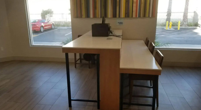 Holiday Inn Express Fullerton - Anaheim by IHG