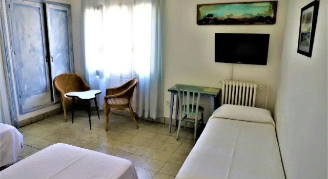 Номер Standard Hostal Montsoliu