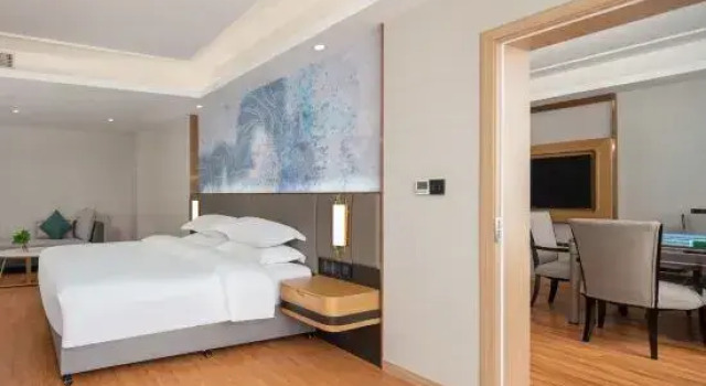 Suite Mediterranean Hotel