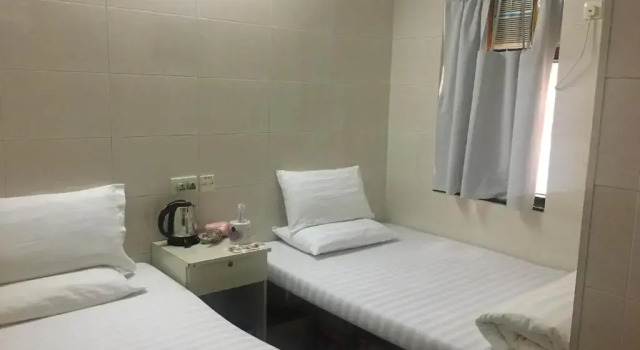 Трёхместный номер Economy Unique Hostel