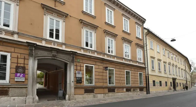 Atik Rooms