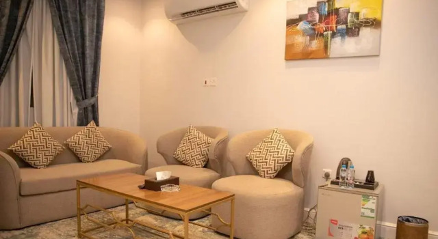 Juniorsuite ال متعب سويتس اليرموك 2