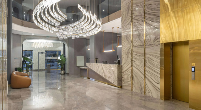 Hotel Ramada Plaza By Wyndham Batumi, Varaa Hotelli SPA-hotellit kohteessa Batumi Coast, SPA