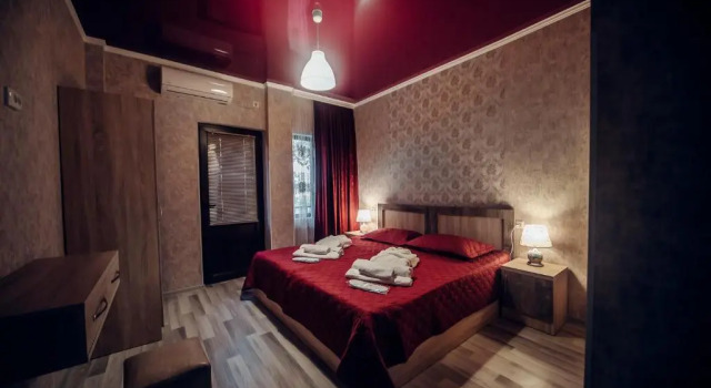 Guest House Royal Comfort With Terrace, Rezervovat Penzión Hotely v Imereti s parkováním, Parkování