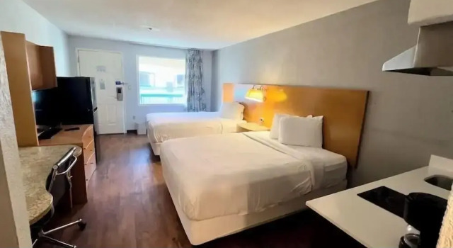 Четырёхместный номер Standard Studio 6 Extended Stay - Savannah, GA - Gateway & I-95
