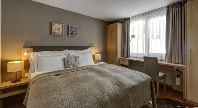 Valbella Resort, Book Resort Hotels in Grisons with Parking, Parking