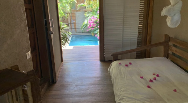 Eco Lodge