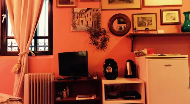 Gallery Basement in Villa Vravrona, Забронировать Вилла Маркопулон Месойеас Маркопоуло - Месогаиа