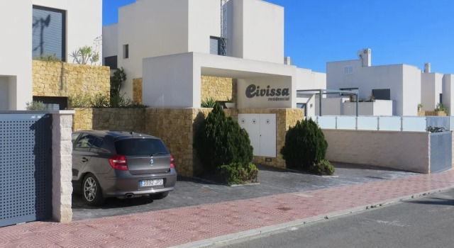 Villa With 3 Bedrooms in Rojales Quesada, With Wonderful Lake View, Pr, Забронировать Вилла Виллы Рохалес, Вилла