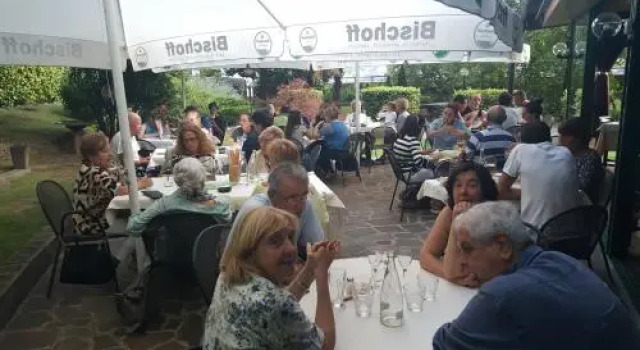 Trattoria e Pizzeria i Bodega, Book Hotel Hotels in Como with Breakfast, Breakfasts