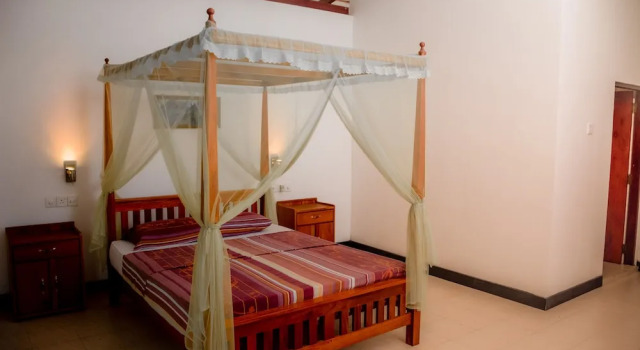 Sinharaja Park Hotel