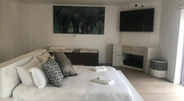 Двухместный номер Superior theLAB Franschhoek