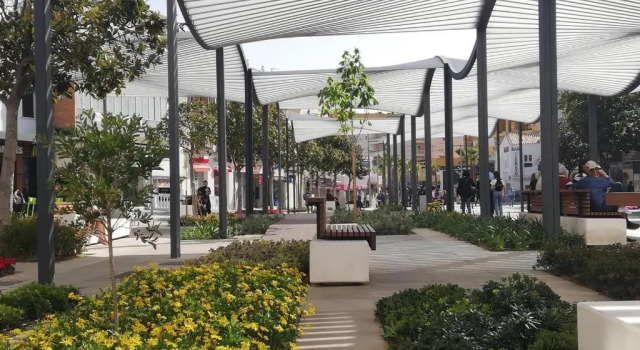 Апартаменты PRECIOSO ÁTICO CON TERRAZA en PLAZA DE ANDALUCIA