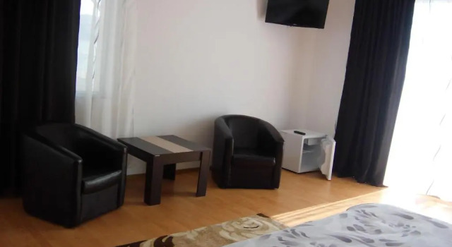 Casa Verde, Prenota Hotel Orşova Mehedinti