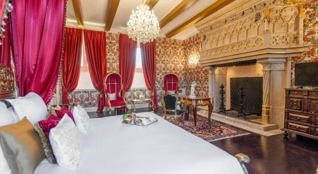 Люкс Napoléon Chateau Le Prieuré Saumur - La Maison Younan