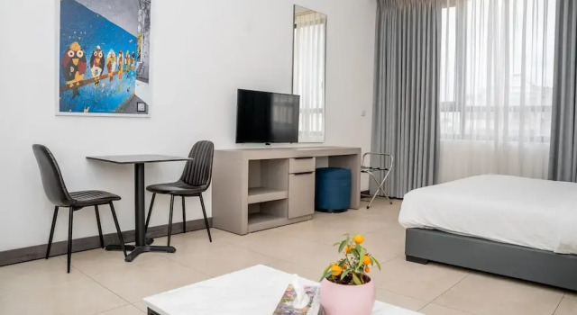 Апартаменты Deluxe Liv Weibdeh Hotel Suites