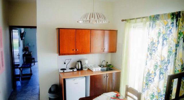 Студия Yiannis Apartments