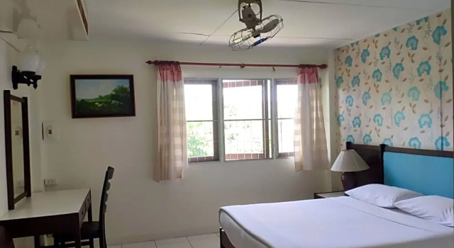 Двухместный номер Standard Changpuak Hotel