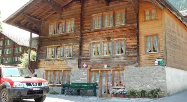 Apartment Chalet Kreuz Fewo III, Забронировать Апартаменты/квартира Заксетен Lake Thun