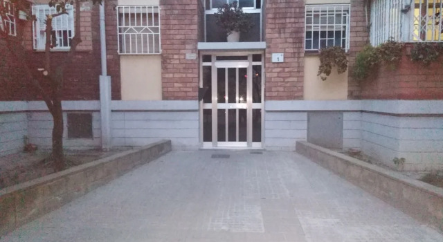 Private Rooms - Fira 2, Забронировать Отель Сан-Бой-де-Льобрегат Baix Llobregat, рядом с Парк-Комерсиаль-Сант-Бои