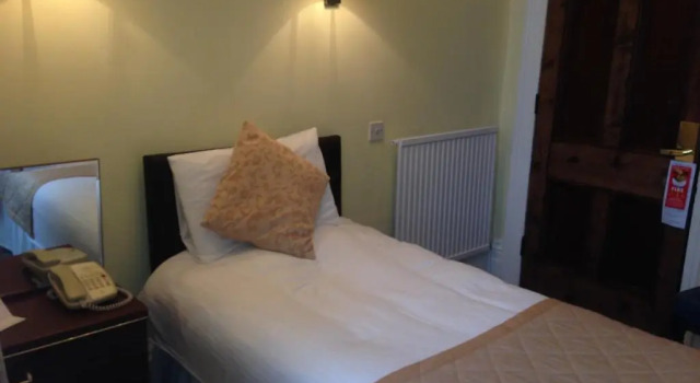 Одноместный номер Standard Hotel Victoria