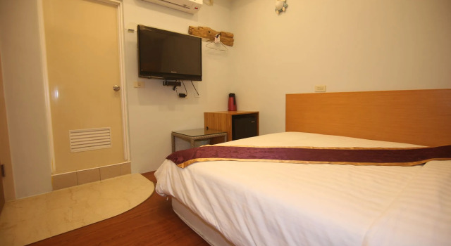 Water Front Hotel