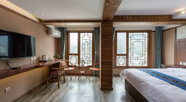 Номер Deluxe Floral Hotel Xijiang Banshan Yunfu