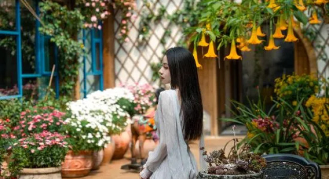 Ting Hua • Snow Mountain View Resort (Lijiang Ancient Town Branch), Забронировать Курортный отель Лицзян Юньнань, рядом с Улица Сквер-стрит Древнего города Даянь