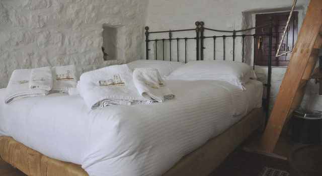 Lithos Stone Suites, Book Hotel Hotels in Lakonia with Parking, Parking