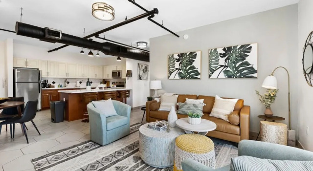 Люкс Deluxe с 2 комнатами с видом на город Wilton River Suites (Adults Only)