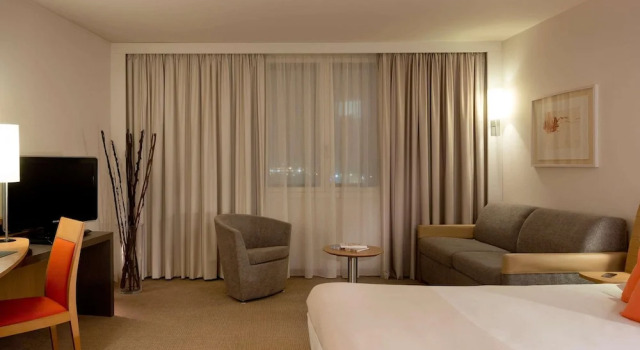 Двухместный полулюкс Novotel Paris Roissy CDG Convention