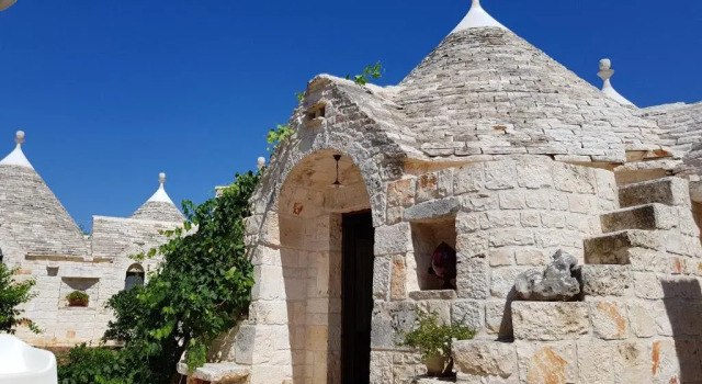 Коттедж Almapetra Trulli Resort