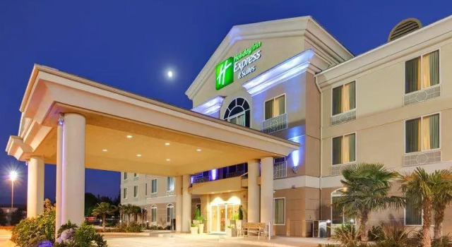 Run of House Holiday Inn Express Porterville by IHG