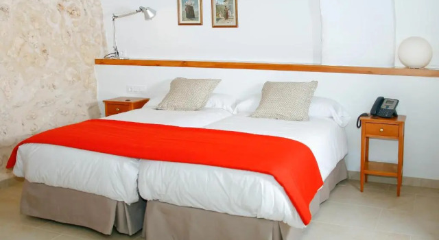 Двухместный номер Superior Hotel Rural Binigaus Vell