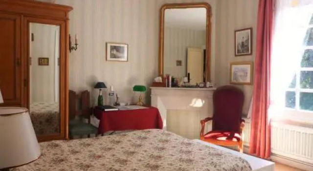 Le Buisson, Rezerwuj Hotel Montlouis-sur-Loire 