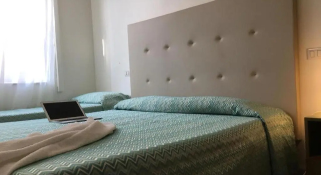 Трёхместный номер Standard 38 Aira Hotels