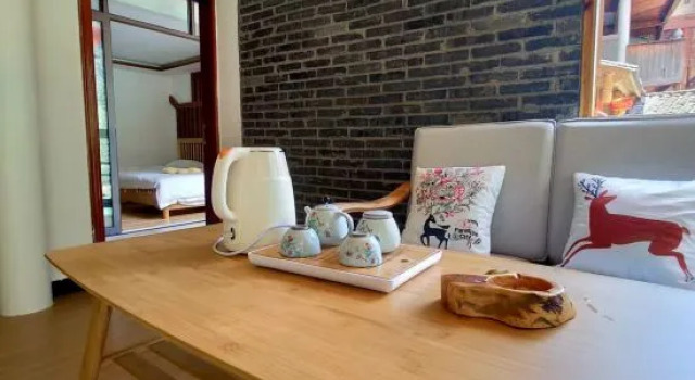 Suite Bashi Inn