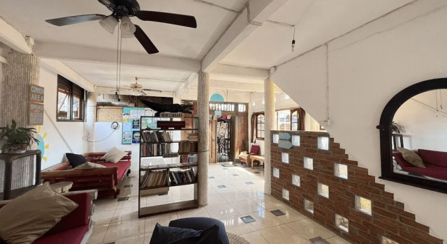 Кровать в общем номере (женский номер) Seabreeze Hostel Bali