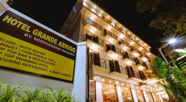Hotel Grande Abrigo, Varaa Hotelli Vagator Pohjois-Goa