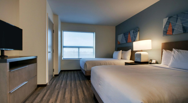 Четырёхместный люкс с кухней c 1 комнатой Hyatt House Oak Brook