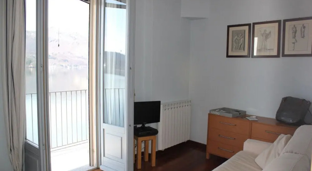 Lakefront Apartment With Spectacular Views, Забронировать Апартаменты/квартира Апартаменты Пьемонта, Апартаменты/квартира