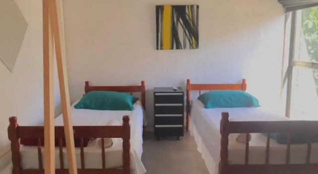 Babeu suites independentes, Забронировать Отель Отели Рио-де-Жанейро с парковкой, рядом с Пляж Вермелья, Парковка