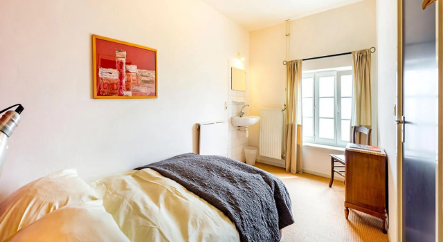Holiday home in Sint-Martens-Voeren with garden, Buchen Sie Hotel Voeren Limburg